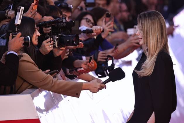 October 18 2025 - Actress and producer ANGELINA JOLIE on the red carpet of the Rome Film Festival for the movie by director Alice Winocour. . EvandroInetti_via ZUMA Wire Rome Italy - ZUMAi15_ 20251018_zaf_i15_039 Copyright: xEvandroxInettix