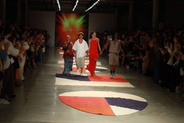 atelie mao de mae fashion show at spfw Sao Paulo (SP), 10 18 2025 - fashion fashion show atelie Mao de Mae fashion show by the brand Atelie Mao de Mae at Sao Paulo Fashion Week - SPFW N60, at Pacubra in Ibirapuera Park in Sao Paulo, this Saturday, October 18, 2025. (Foto: Fabricio Bomjardim Thenews2 imago images) atelie mao de mae fashion show at spfw  Copyright: xFABRICIOxBOMJARDIMx