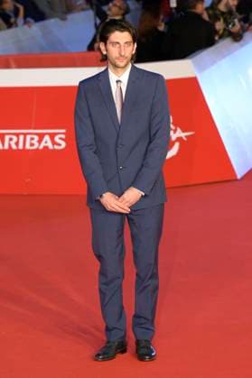 Pietro Castellitto bei der Premiere des Kinofilms Il falsario auf dem 20. Internationalen Filmfestival von Rom Festa del Cinema di Roma 2025 im Auditorium Parco della Musica. Rom, 19.10.2025