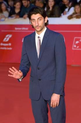 Pietro Castellitto bei der Premiere des Kinofilms Il falsario auf dem 20. Internationalen Filmfestival von Rom Festa del Cinema di Roma 2025 im Auditorium Parco della Musica. Rom, 19.10.2025