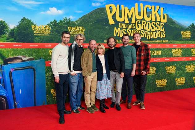 Simon Amberger, Marcus H. Rosenmüller, Florian Brückner, Gisela Schneeberger, Maximilian Schafroth, Korbinian Dufter und Rafael Parente bei der Premiere des Kinofilms Pumuckl und das große Missverständnis im Mathäser Filmpalast. München, 19.10.2025