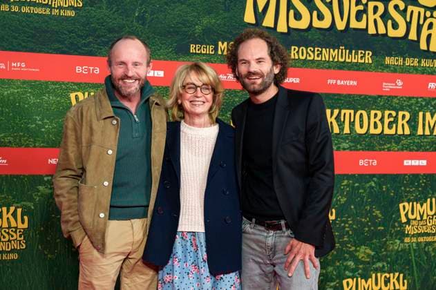 Florian Brückner, Gisela Schneeberger und Maximilian Schafroth bei der Premiere des Kinofilms Pumuckl und das große Missverständnis im Mathäser Filmpalast. München, 19.10.2025