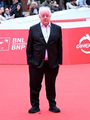Rome, Italy, Italy: Roma Cinema Fest 2025, day 6 - Photocall for the film RE-CREATION. Pictured: Jim Sheridan Rome Italy  - ZUMAp169 20251020_zea_p169_163 Copyright: xMaurizioxD Avanzox