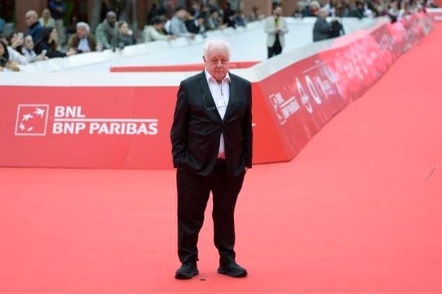 October 20, 2025, Rome, Italy: Jim Sheridan attends the red carpet of movie Re-Creation during the Rome Film Fest 2025 at Auditorium Parco della Muisca. Rome Italy - ZUMAs197 20251020_aaa_s197_193 Copyright: xMarioxCartellix