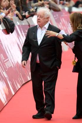 Jim Sheridan bei der Premiere des Kinofilms Re-creation auf dem 20. Internationalen Filmfestival von Rom Festa del Cinema di Roma 2025 im Auditorium Parco della Musica. Rom, 20.10.2025