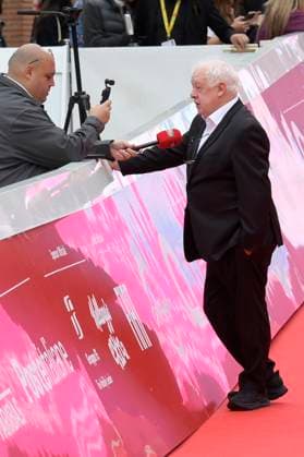 Jim Sheridan bei der Premiere des Kinofilms Re-creation auf dem 20. Internationalen Filmfestival von Rom Festa del Cinema di Roma 2025 im Auditorium Parco della Musica. Rom, 20.10.2025