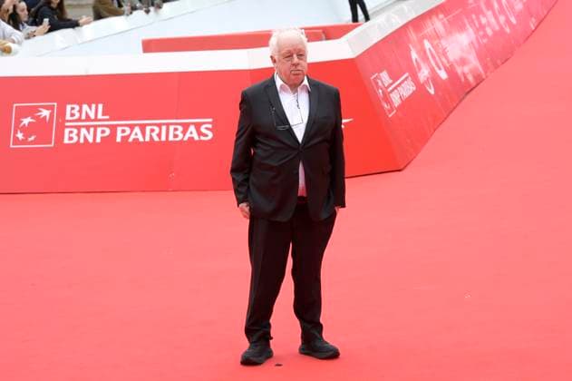 Jim Sheridan bei der Premiere des Kinofilms Re-creation auf dem 20. Internationalen Filmfestival von Rom Festa del Cinema di Roma 2025 im Auditorium Parco della Musica. Rom, 20.10.2025