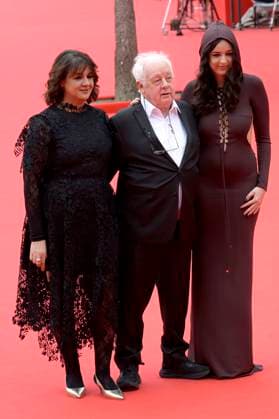 Zahara Moufid, Jim Sheridan und Amira Clodagh Sheridan bei der Premiere des Kinofilms Re-creation auf dem 20. Internationalen Filmfestival von Rom Festa del Cinema di Roma 2025 im Auditorium Parco della Musica. Rom, 20.10.2025