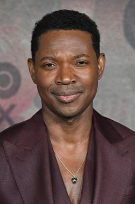 Stephen Rider bei der Premiere der HBO-Serie It: Welcome to Derry auf dem Warner Bros. Studio Gelnnde. Burbank, 20.10.2025