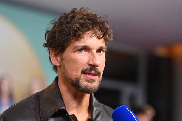 Florian David FITZ (Schauspieler), Einzelbild,angeschnittenes Einzelmotiv,Portrait,Portraet. Weltpremiere von NO HIT WONDER am 21.10.2025 im Mathaeser Kino in Muenchen.