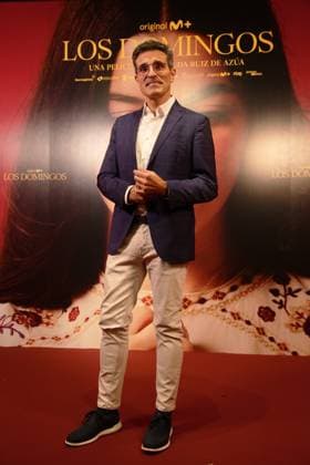Red carpet of the film Los Domingos at the MK2 Cine Paz in Madrid - 21 Oct 2025 Actor Luis Larrodera attends the red carpet of the film Los Domingos at the MK2 Cine Paz in Madrid. Madrid Spain Copyright: xMarcoxBaradax xSOPAxImagesx MBA_5303