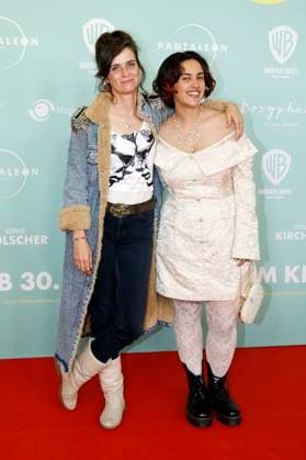 Nora Tschirner und Jerusha Wahlen bei der Premiere des Kinofilms No Hit Wonder im Mathäser Filmpalast. München, 21.10.2025