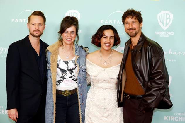 Florian Dietrich, Nora Tschirner, Jerusha Wahlen und Florian David Fitz bei der Premiere des Kinofilms No Hit Wonder im Mathäser Filmpalast. München, 21.10.2025