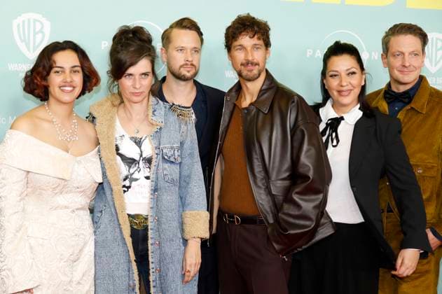 Jerusha Wahlen, Nora Tschirner, Florian Dietrich, Florian David Fitz, Jasmin Shakeri und Holger Stockhaus bei der Premiere des Kinofilms No Hit Wonder im Mathäser Filmpalast. München, 21.10.2025