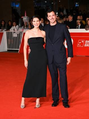 Rome, Italy, Italy: Roma Cinema Fest 2025 day 8 - premiere of the film Elena Del Ghetto In the photo: Giulia Bevilacqua with her husband Nicola Capodanno Rome Italy  - ZUMAp169 20251022_zea_p169_1250 Copyright: xMaurizioxD Avanzox