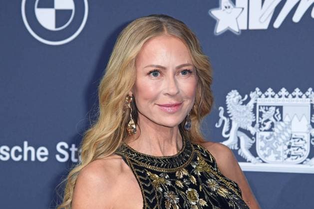 Jenny Elvers - Verleihung BLAUER PANTHER - TV & STREAMING AWARD 2025 in der BMW Welt in München am 22.10.2025