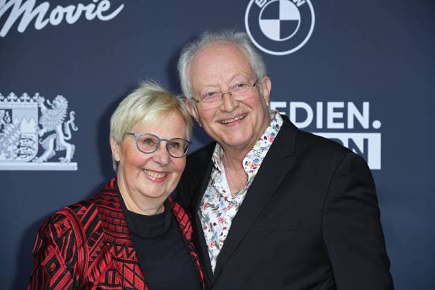 Gert Rosenthal mit Ehefrau Sabine Göhr-Rosenthal - Verleihung BLAUER PANTHER - TV & STREAMING AWARD 2025 in der BMW Welt in München am 22.10.2025