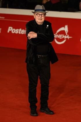 News - Festa del Cinema Roma 2025 - DAY 8 Mauro Pagani attend the Andando Dove Non So. Mauro Pagani, Una Vita Da Fuggiasco red carpet during the 20th Rome Film Festival at Auditorium Parco Della Musica on October 22, 2025 in Rome, Italy. Rome Auditorium Parco della Musica Italy Copyright: xDomenicoxCippitellix xLiveMediax LPN_2096137