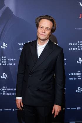Premiere - Das Verschwinden des Josef Mengele - August Diehl bei der Premiere des Kinofilms Das Verschwinden des Josef Mengele im Delphi-Filmpalast am 22.10.2025 in Berlin. Copyright: xEventpressxKochanx
