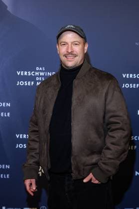 Premiere - Das Verschwinden des Josef Mengele - David Ruland bei der Premiere des Kinofilms Das Verschwinden des Josef Mengele im Delphi-Filmpalast am 22.10.2025 in Berlin. Copyright: xEventpressxKochanx