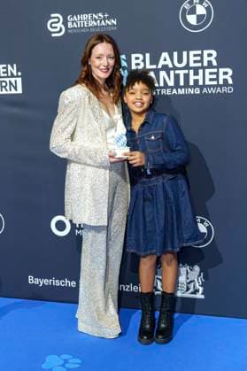 Lavinia Wilson und Mary Tölle bei der Verleihung vom Blauer Panther - TV & Streaming Award 2025 in der BMW Welt. München, 22.10.2025