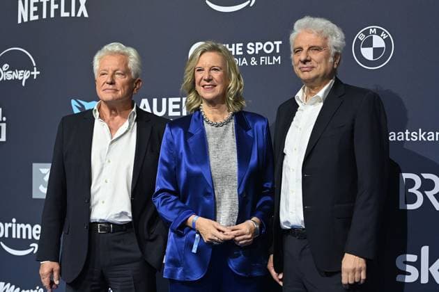 v.li:Miroslav Nemec,Katja Wildermuth (BR Intendantin), Udo Wachtveitl. Roter Teppich,Blauer Panther TV und Streaming Award 2025 am 22.10.2025 in der BMW Welt Muenchen.
