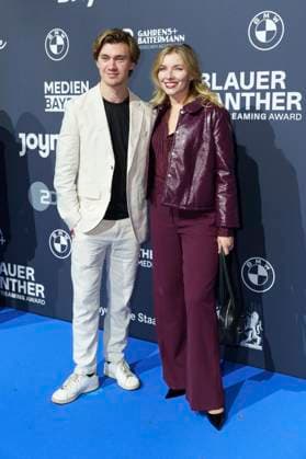 Alessandro Schuster und Annabella Zetsch bei der Verleihung vom Blauer Panther - TV & Streaming Award 2025 in der BMW Welt. München, 22.10.2025