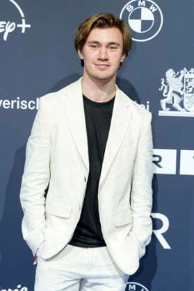 Alessandro Schuster bei der Verleihung vom Blauer Panther - TV & Streaming Award 2025 in der BMW Welt. München, 22.10.2025