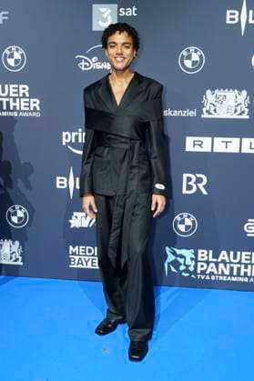 Lamin Leroy Gibba bei der Verleihung vom Blauer Panther - TV & Streaming Award 2025 in der BMW Welt. München, 22.10.2025