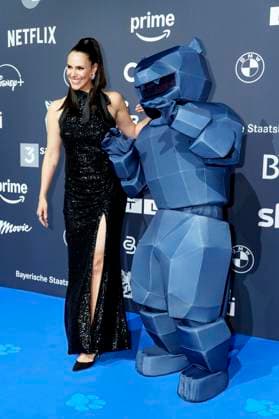 Esther Sedlaczek bei der Verleihung vom Blauer Panther - TV & Streaming Award 2025 in der BMW Welt. München, 22.10.2025