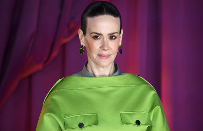 October 22, 2025, London, United Kingdom: Sarah Paulson attends the All s Fair London Premiere at Odeon Luxe Leicester Square. London United Kingdom - ZUMAs197 20251022_aaa_s197_951 Copyright: xFredxDuvalx