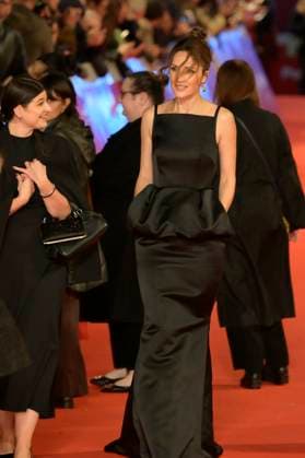 October 23, 2025, Rome, Italy: Rose Byrne attends If i had legs i d kick you boy red carpet during the Rome Film Fest 2025 at Auditorium Parco della Muisca. Rome Italy - ZUMAs197 20251023_aaa_s197_183 Copyright: xMarioxCartellix
