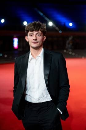 Prima Di Noi - Red Carpet - The 20th Rome Film Festival Leonardo Cesaroni attends the Prima Di Noi red carpet during the 20th Rome Film Festival at Auditorium Parco Della Musica in Rome, Italy, on October 23, 2025. Rome Italy  Copyright: xLucaxCarlinox originalFilename: carlino-notitle251023_npYJl.jpg
