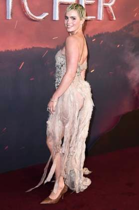 Joelle Rae bei der Weltpremiere der 4. Staffel der Netflix-Serie The Witcher im Curzon Mayfair. London, 23.10.2025