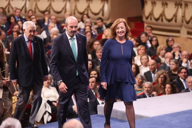 2025 Princess of Asturias Awards Ceremony Francina Armengol during the 2025 Princess of Asturias Awards Ceremony held at the Campoamor Theater, on October 24, 2025, in Oviedo Spain The Princess of Asturias Foundation has designed an extensive program consisting of more than seventy cultural activities on the occasion of the forty-fifth edition of the Princess of Asturias Awards Under the name Princess of Asturias Awards Week , The program includes concerts, film series, exhibitions, art installations and group workshops The laureates will be the protagonists of meetings with the public, meetings with experts in their respective fields and activities with students from various schools in Asturias FAMOSOSOS PREMIOS PRINCESA DE ASTURIAS Raú O  Copyright: xRaulxTerrelx 7053579