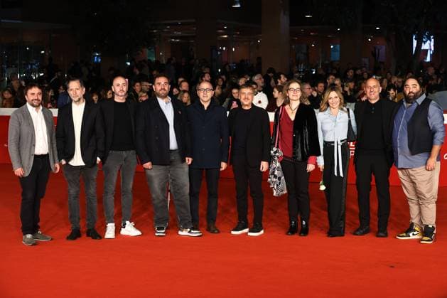 Rome: Roma Cinema Fest 2025, evening 10 - Red Carpet Always Free, Anyway Never . In the photo, the group Rome  - ZUMAp169 20251024_zea_p169_1220 Copyright: xMarcoxProvvisionatox