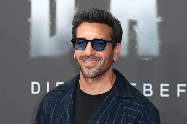 Elyas M™Barek bei der Premiere des Netflix-Doku-Highlights BABO DIE HAFTBEFEHL-STORY in der Astor Film Lounge in Berlin am 24.10.2025