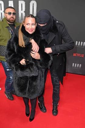 Aykut Anhan (Haftbefehl) mit Ehefrau Nina Anhan bei der Premiere des Netflix-Doku-Highlights BABO DIE HAFTBEFEHL-STORY in der Astor Film Lounge in Berlin am 24.10.2025