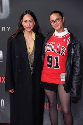 Melissa Khalaj, Taneshia Abt bei der Premiere des Netflix-Doku-Highlights BABO DIE HAFTBEFEHL-STORY in der Astor Film Lounge in Berlin am 24.10.2025