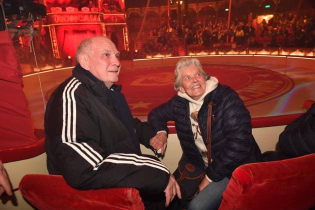 Uli Hoeness mit Ehefrau Roncalli Premiere ARTistART Werksviertel am Ostbahnhof München 24. Oktober 2025
