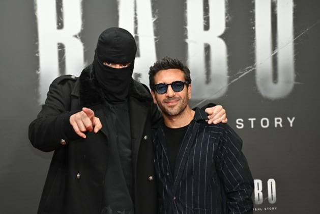 Rapper Haftbefehl (Aykut Anhan) und Elyas M Barek bei der Babo - Die Haftbefehl-Story (Netflix) Doku Premiere am 24.10.2025 in der Astor Film Lounge in Berlin Babo (Netflix) Premiere in Berlin