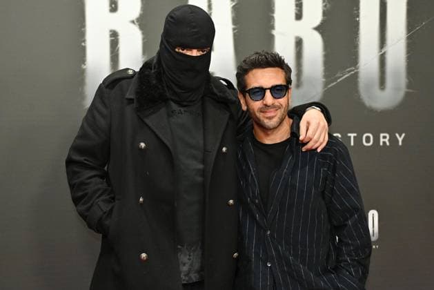 Rapper Haftbefehl (Aykut Anhan) und Elyas M Barek bei der Babo - Die Haftbefehl-Story (Netflix) Doku Premiere am 24.10.2025 in der Astor Film Lounge in Berlin Babo (Netflix) Premiere in Berlin