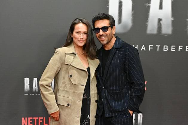 Elyas M Barek und seine Ehefrau Jessica M Barek bei der Babo - Die Haftbefehl-Story (Netflix) Doku Premiere am 24.10.2025 in der Astor Film Lounge in Berlin Babo (Netflix) Premiere in Berlin
