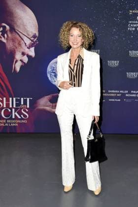 Aline von Drateln bei einer Sondervorstellung des Films WEISHEIT DES GLÜCKS, dessen Executive Producer er ist im Kino in der Kulturbrauerei in Berlin am 24.10.2025