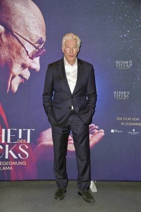 Richard Gere bei einer Sondervorstellung des Films WEISHEIT DES GLÜCKS, dessen Executive Producer er ist im Kino in der Kulturbrauerei in Berlin am 24.10.2025