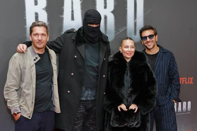 24.10.2025, Pacco-Luca Nitsche, Aykut Anhan aka Haftbefehl, Nina Anhan, Elyas MÕBarek zur Netflix Premiere von Babo Ð Die Haftbefehl-Story, Astor Film Lounge, Berlin, Berlin