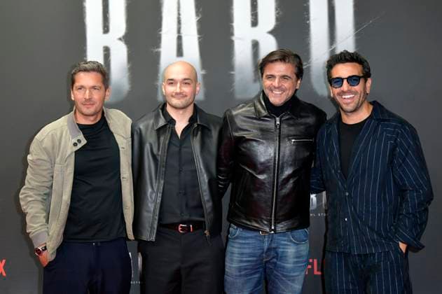 Paco-Luca Nitsche, Sinan Sevinc, Juan Moreno und Elyas M Barek beim Special Screening des Netflix Dokumentarfilms Babo - Die Haftbefehl-Story in der Astor Film Lounge. Berlin, 24.10.2025