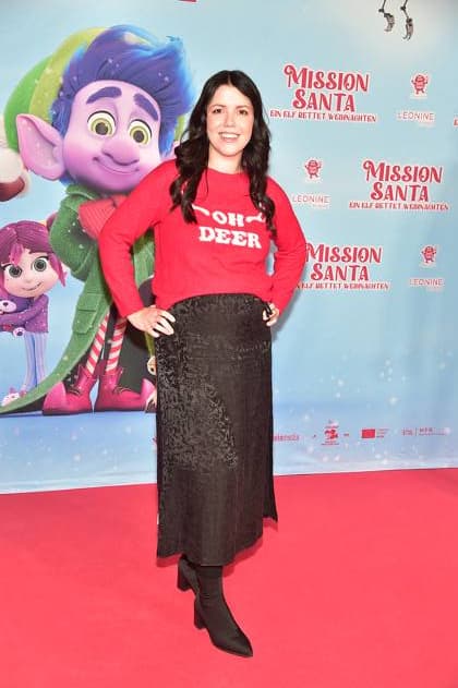 MISSION SANTA, ein ELf rettet Weihnachten malwanne, alias Vanessa Braunisch Ankuft, roter Teppich zur Premiere des Animationsfilmes fuer Kinder - MISSION SANTA, ein ELf rettet Weihnachten -in Berlin am 25.10.2025