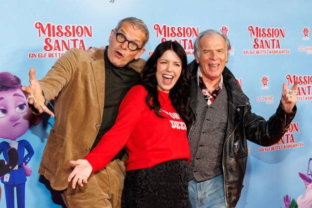 Mission Santa - Ein Elf rettet Weihnachten - Götz Otto, Vanessa Maria Gierzwecki und Wolfgang Fierek bei der Premiere Mission Santa - Ein Elf rettet Weihnachten im Kino in der Kulturbrauerei am 25.10.2025 in Berlin. Copyright: xEventpressxKochanx