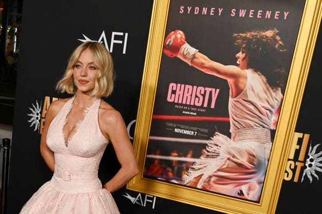 October 25, 2025, Hollywood, California, USA: American actress and producer SYDNEY SWEENEY attends AFI FEST Presented By Red Carpet Premiere of Christy Hollywood USA - ZUMAb173 20251025_aap_b173_018 Copyright: xBillyxBennightx